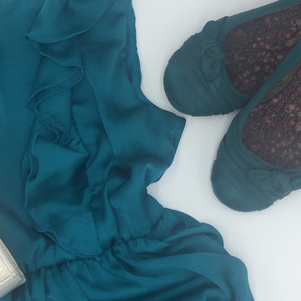 Maurice’s Turquoise kitten heels